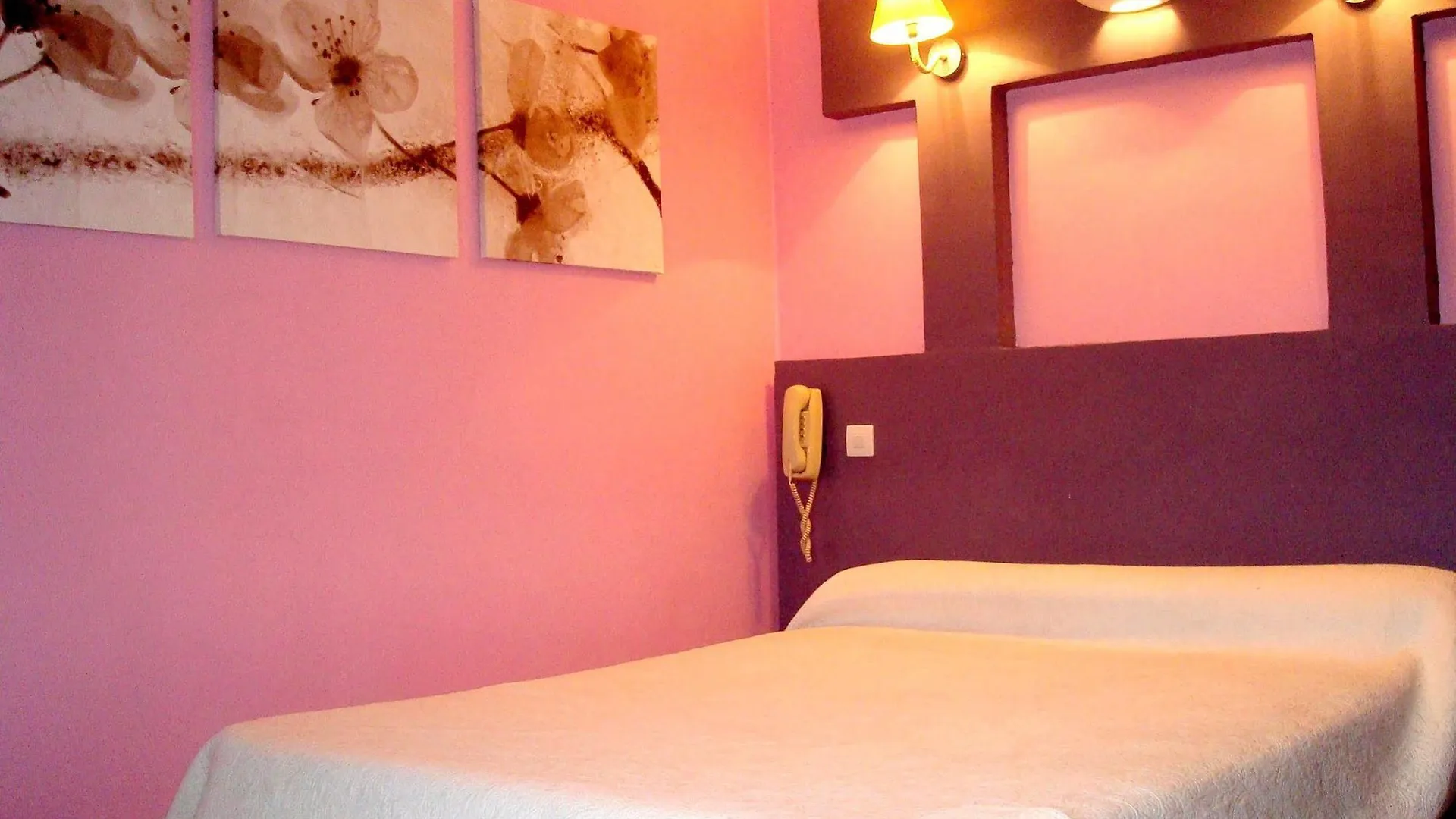 Hotel Logis La Cremaillere Saint-Bonnet-en-Champsaur